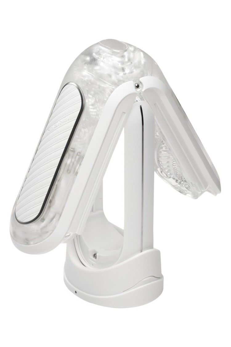 Masturbator Flip Zero Gravity  Electronic Vibration White Tenga