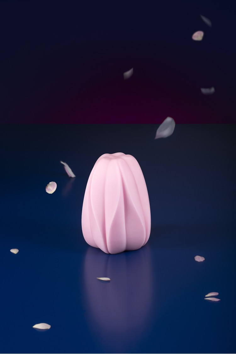 Masturbator Cherry Blossom Masturbation Egg - Tight After Kiss