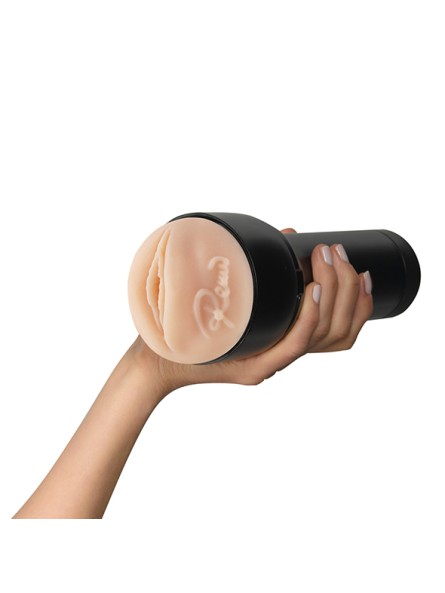 Masturbator Feel Romi Chase By Kiiroo Stars Collection KIIROO